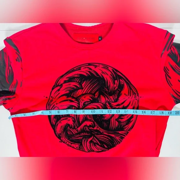 Vie Riche Men’s Red Long Sleeve Celtic Wave Sweat Shirt Size Small Rare